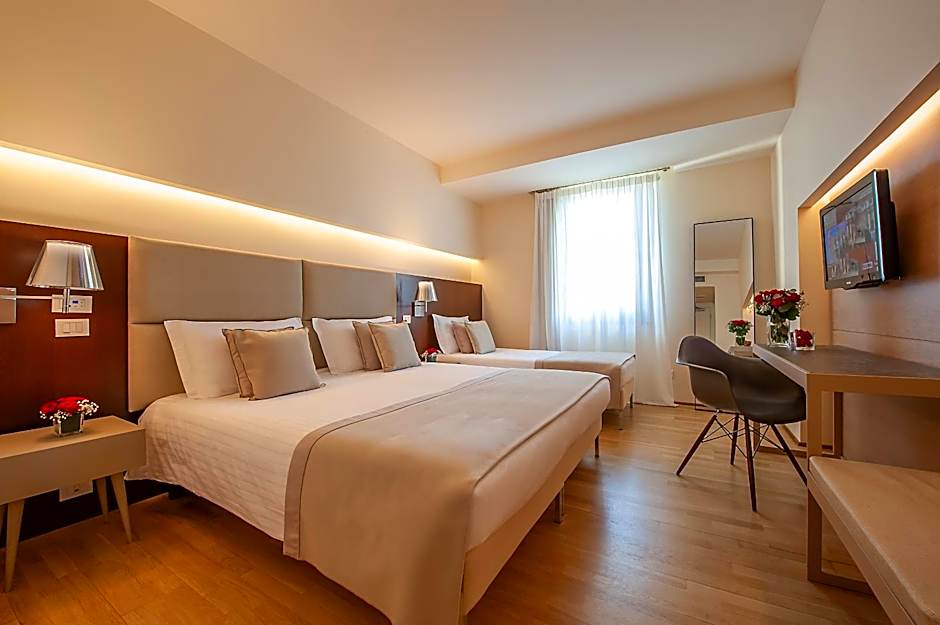 La Reggia Sporting Center Hotel