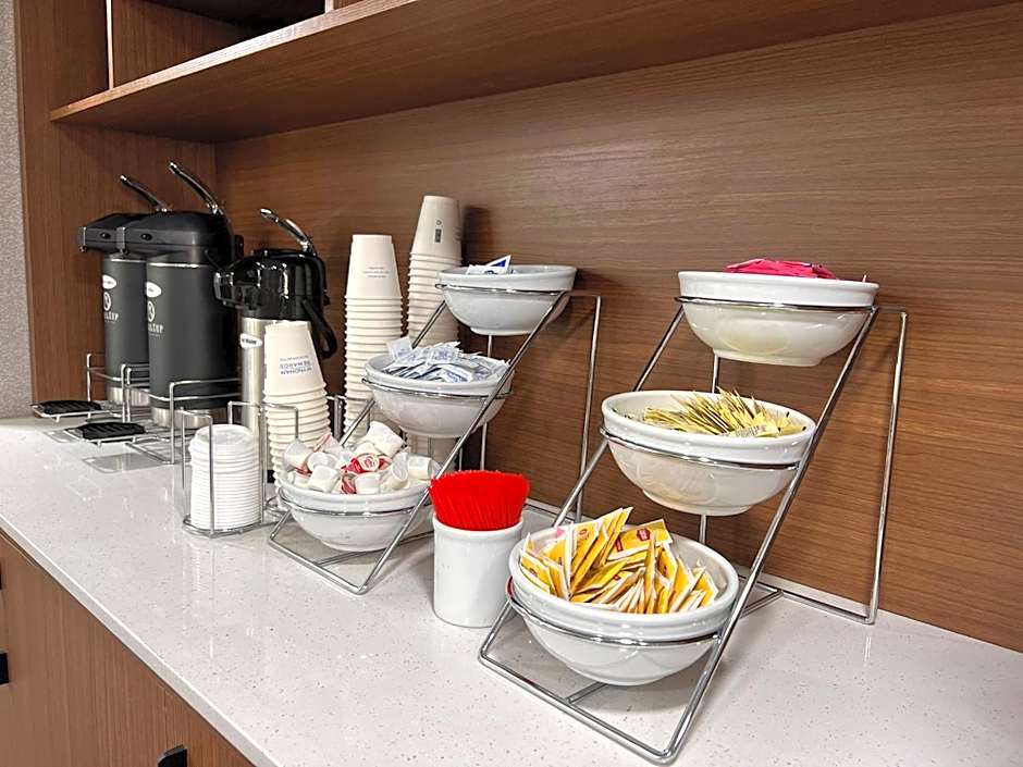 La Quinta Inn & Suites by Wyndham Lexington