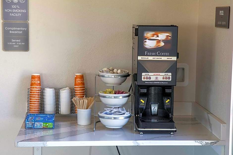 Comfort Inn Battle Mountain - Midway Between Elko and Winnemucca