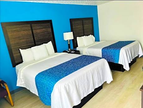 2 Queen Beds Non-Smoking