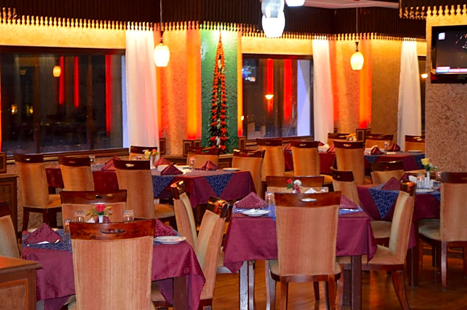 Ramee Guestline Hotel