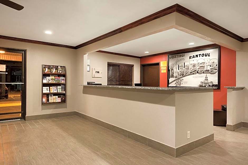 Super 8 by Wyndham Rantoul