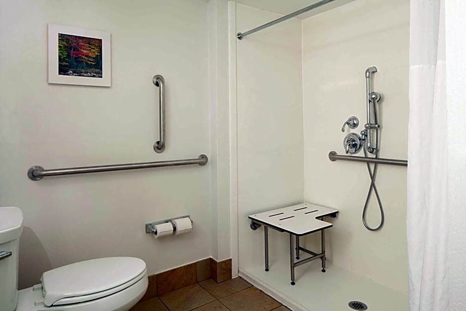 Hampton Inn By Hilton Charleston-Southridge