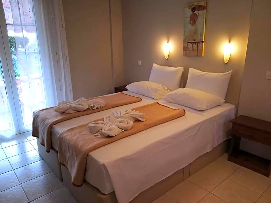 Oskars Studios & Apartments