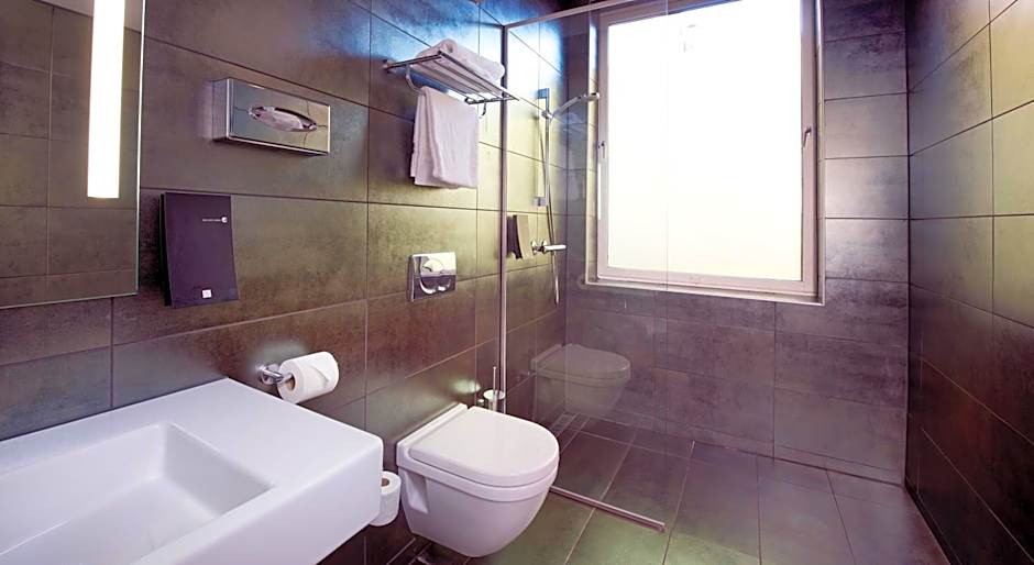 Home Hotel Folketeateret