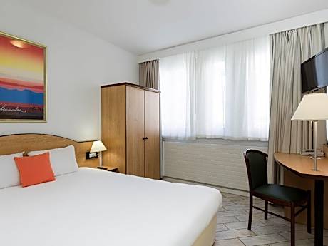 1 Bedroom Standard