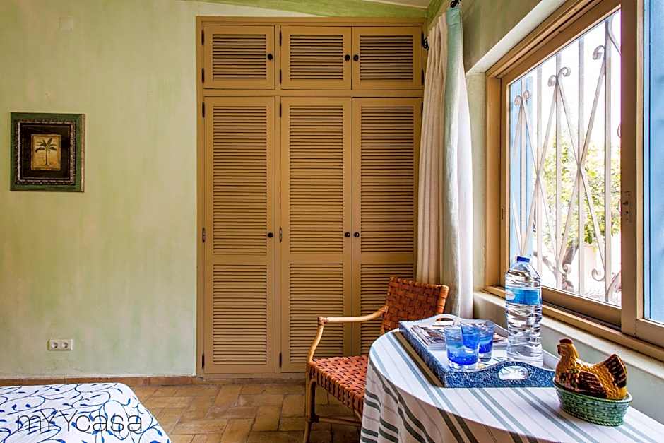 Quinta Azul - Gorgeous Apartment with Pool & Private Terrace