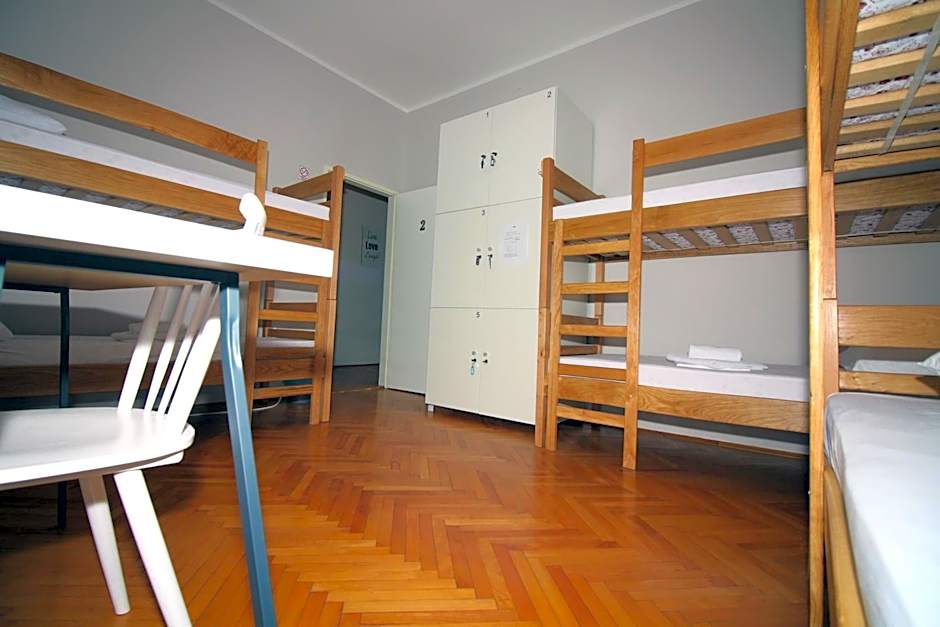 Hostel Marko