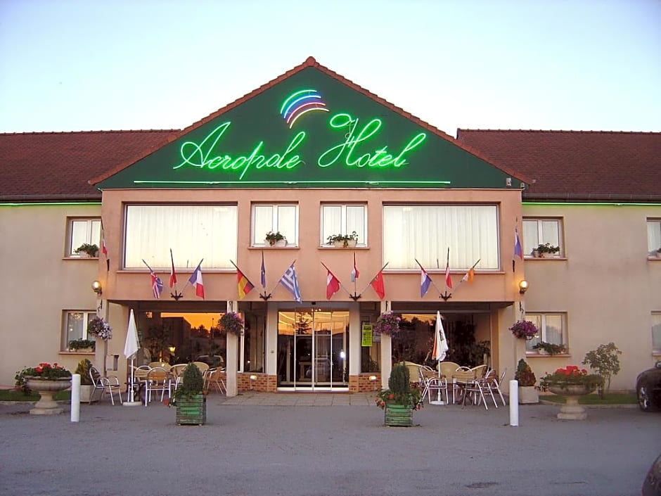 Hotel The Originals Bernay Acropole