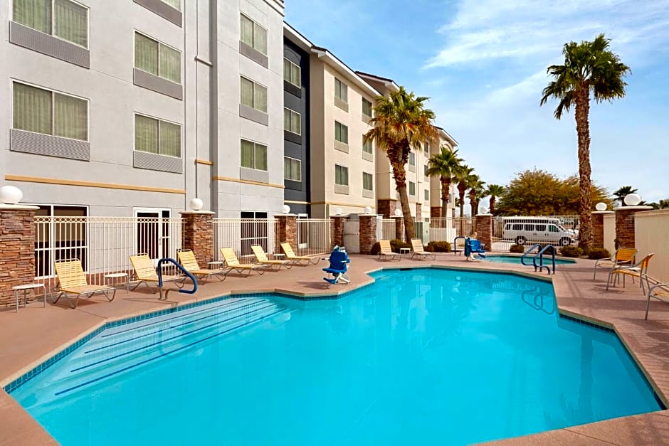 Fairfield Inn & Suites Las Vegas South