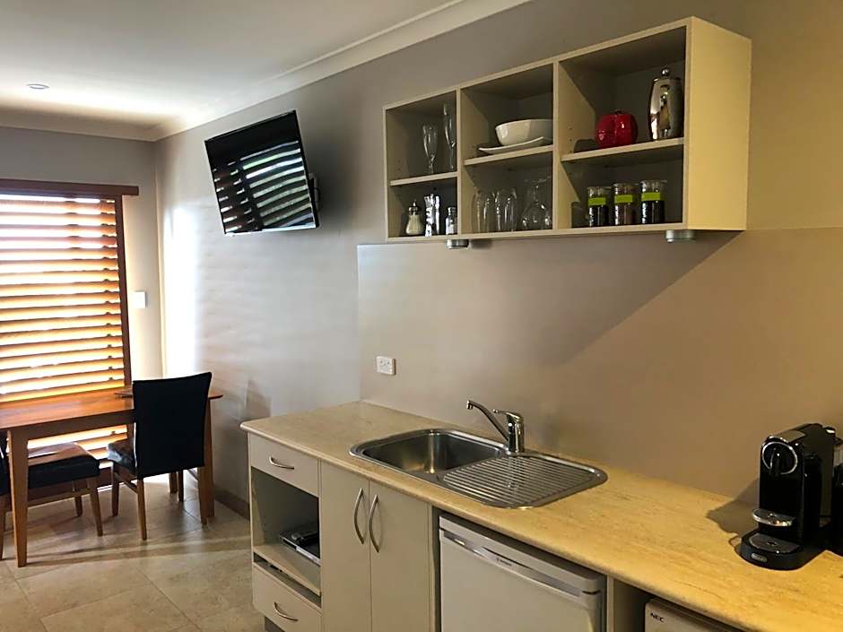 Saltair Luxury Accommodation - Adults Only