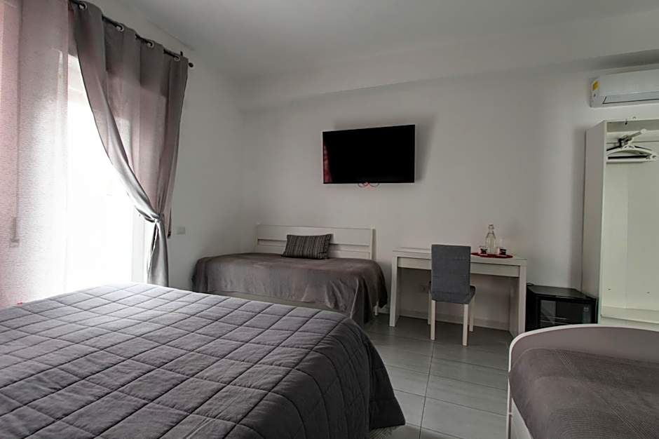 Vatican Central Suites