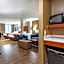Comfort Suites
