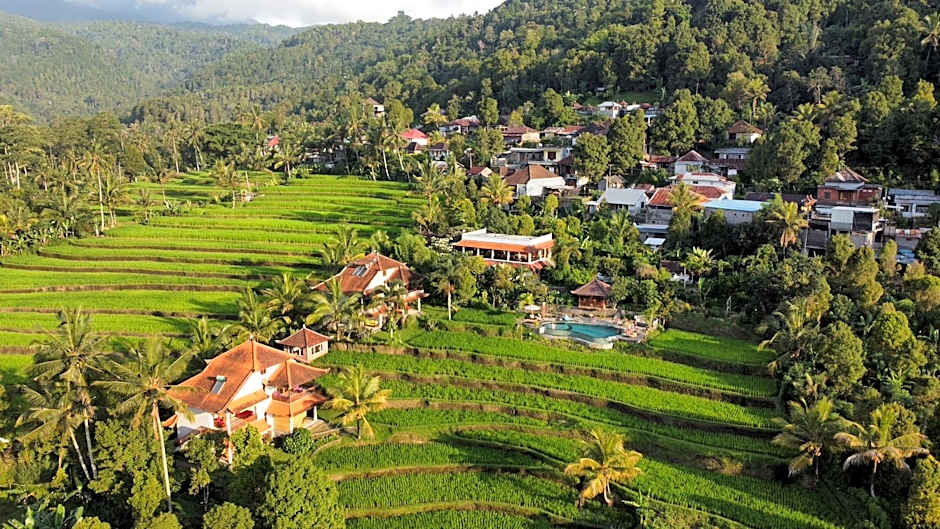 Lesong Hotel and Restaurant