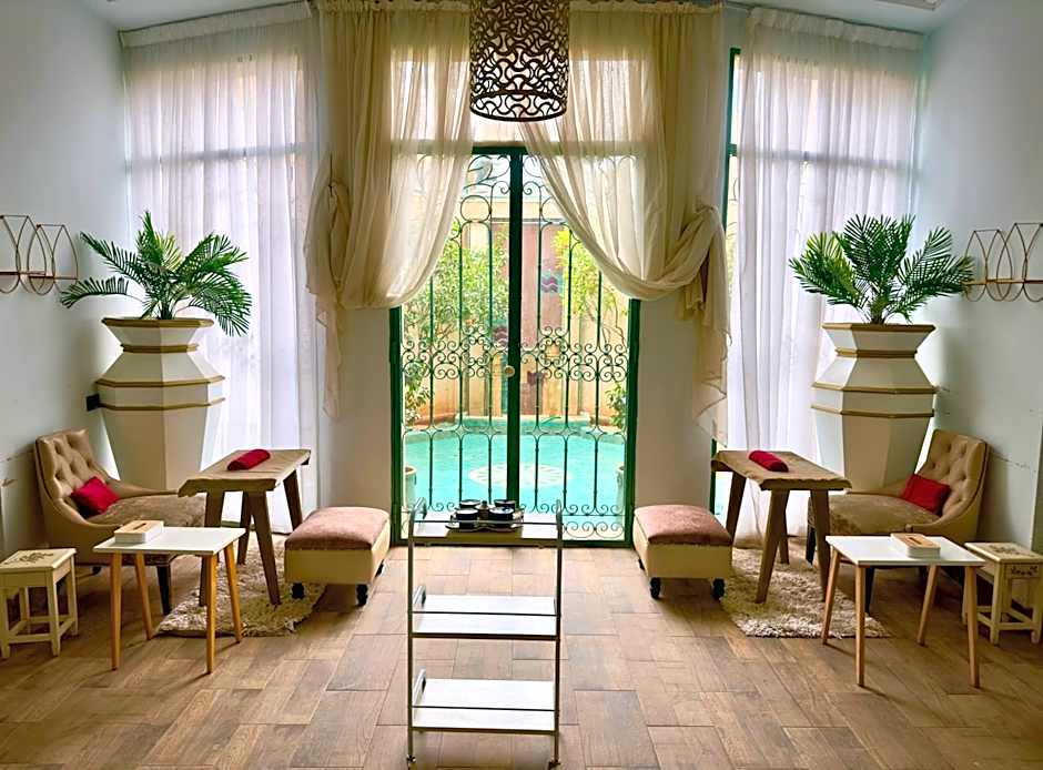 Sillage Palace Sky & Spa