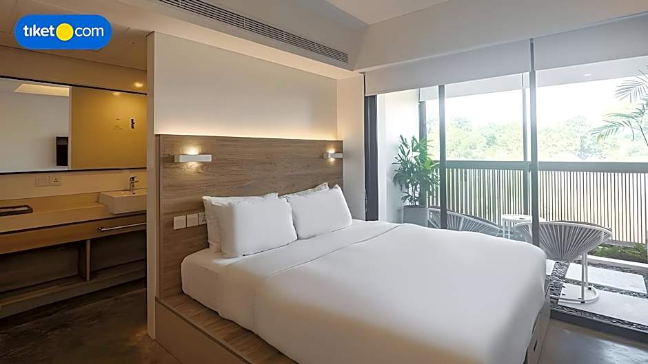 Lloyd's Inn Bali