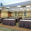 La Quinta Inn & Suites by Wyndham Garden City