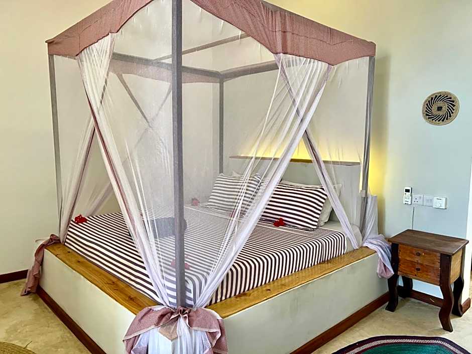 Chikachika Beach B&B