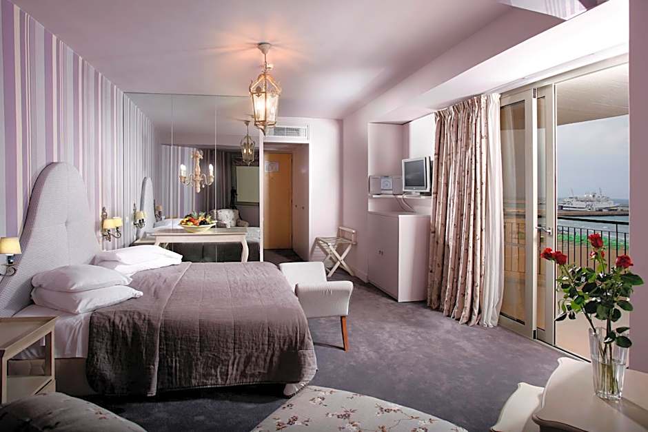 Aquila Porto Rethymno