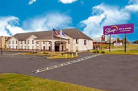 Sleep Inn & Suites