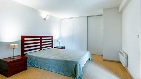 Studio (2 Adults) Pool View