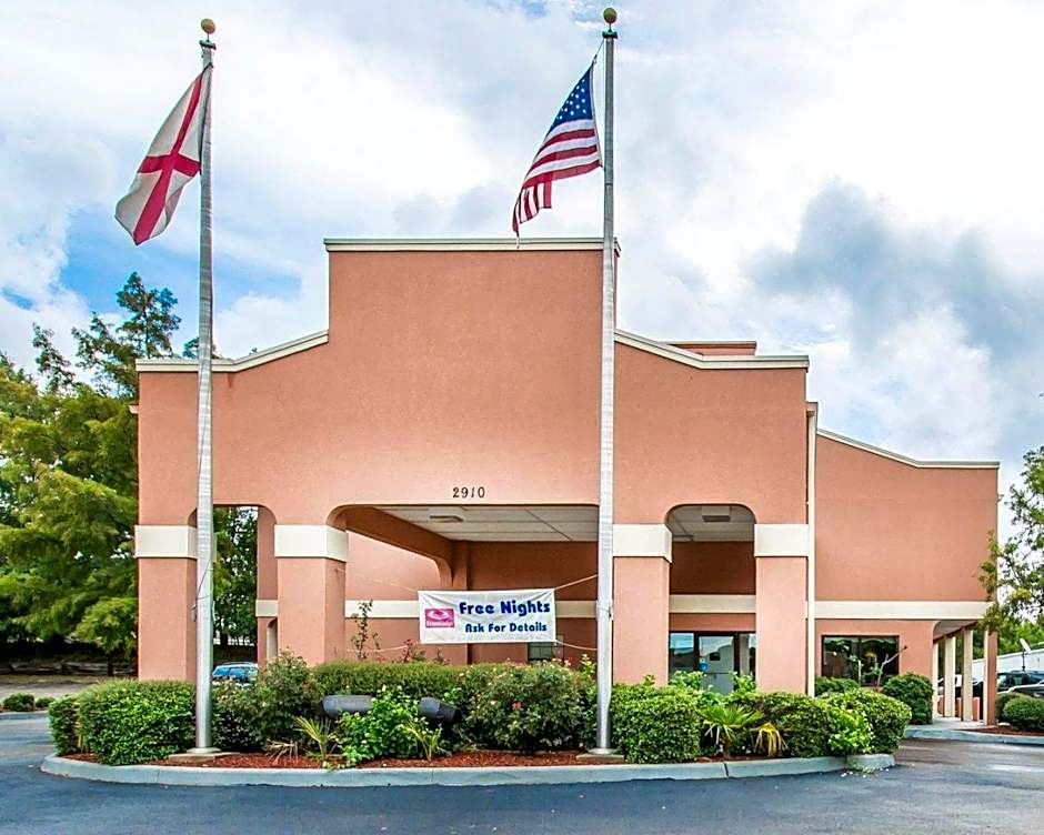 Econo Lodge Dothan West