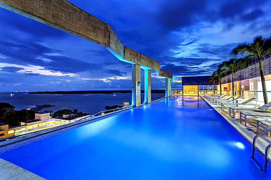 Cosmos Pacifico Hotel