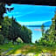 The Fraser River's Edge B&B Lodge