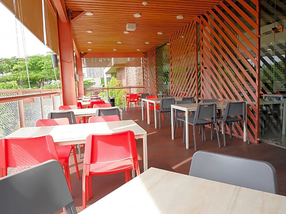 Swiss-Belexpress Cilegon