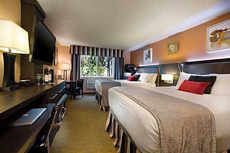 Standard Queen Room with Two Queen Beds