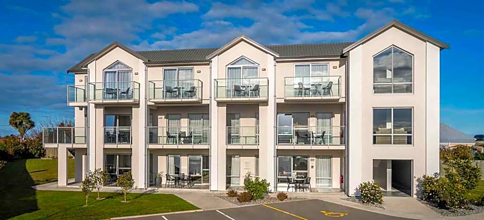 Coastal Ridge Apartments