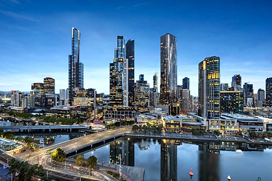 Clarion Suites Gateway