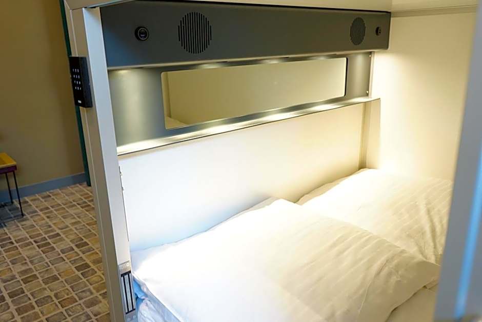 Five Elements Hostel