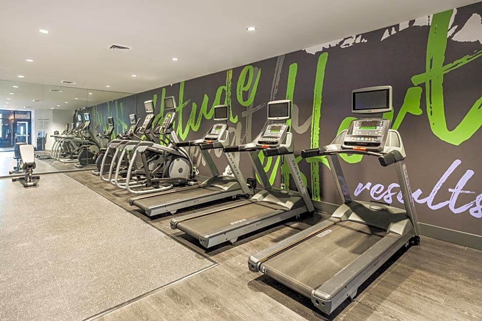 Holiday Inn Roanoke - Valley View By IHG