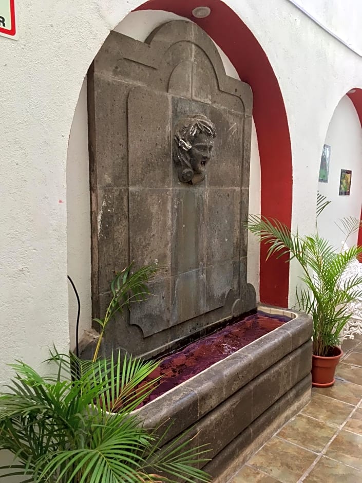 Hotel Rocinante