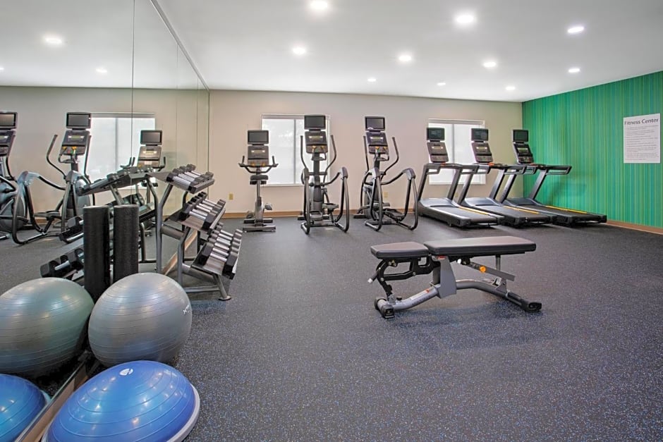 Holiday Inn Express Hotel and Suites Katy By IHG