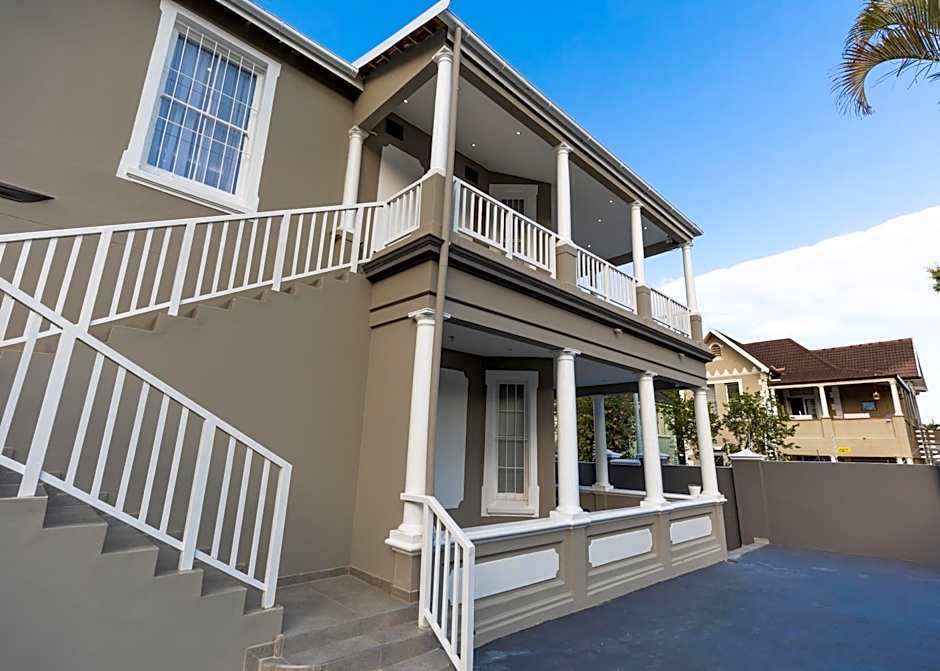 Luxe Suites Boutique Hotel