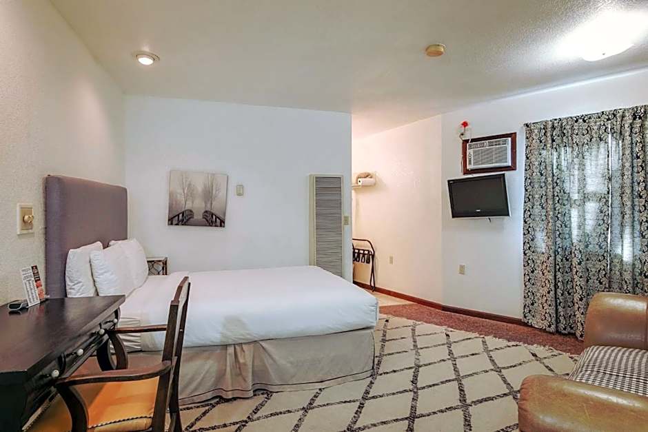 Simmer Motel