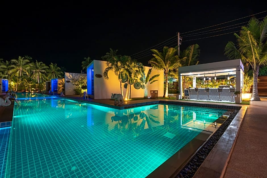 Zee Luxury Boutique Hotel