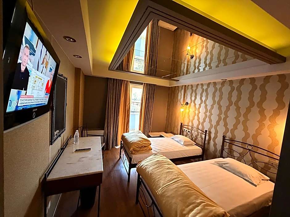 HOTEL PRIVE