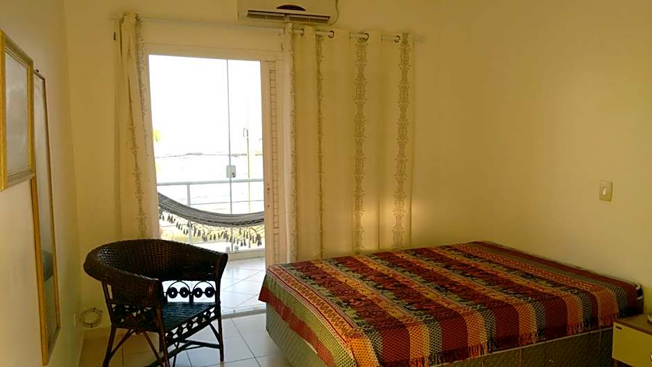 CASA - FRENTE PARA O MAR