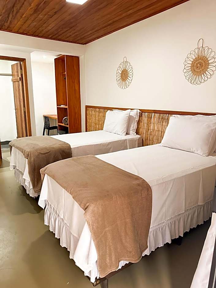 Parador 7 Bangalô, Praia do Parracho, 1,0 km da Rua Mucugê