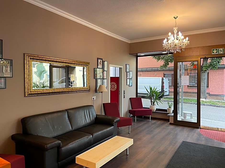 Hafner Hotel Apartment Self Check-In Anytime