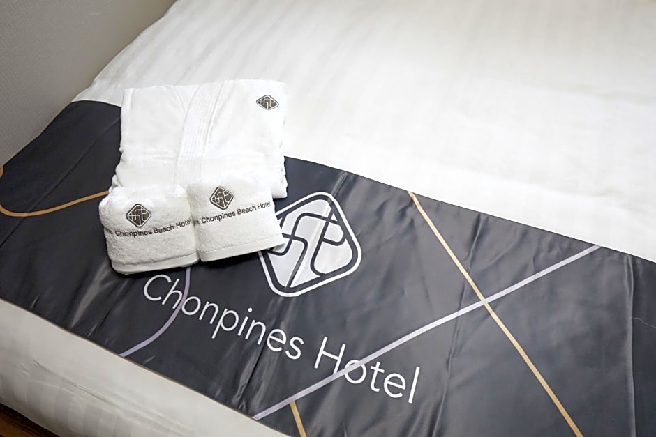 Sokcho Chonpines Beach Hotel