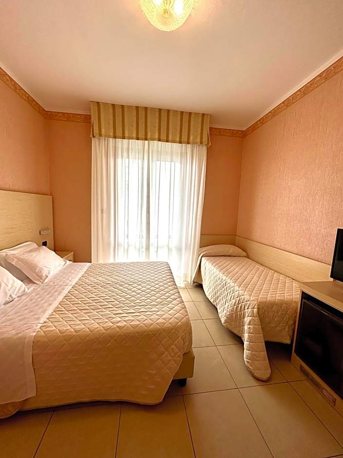 Hotel Metropole