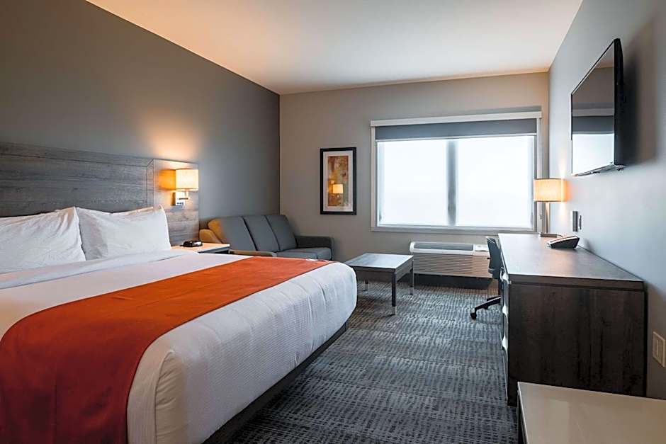 Amsterdam Inn & Suites, an Ascend Collection Hotel