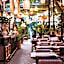 Bazaar Boutique Residence