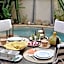Riad les Ammonites and Spa