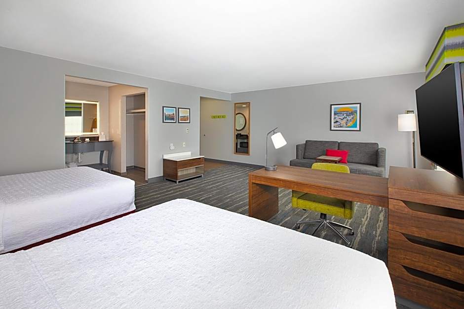 Hampton Inn By Hilton And Suites St. Cloud
