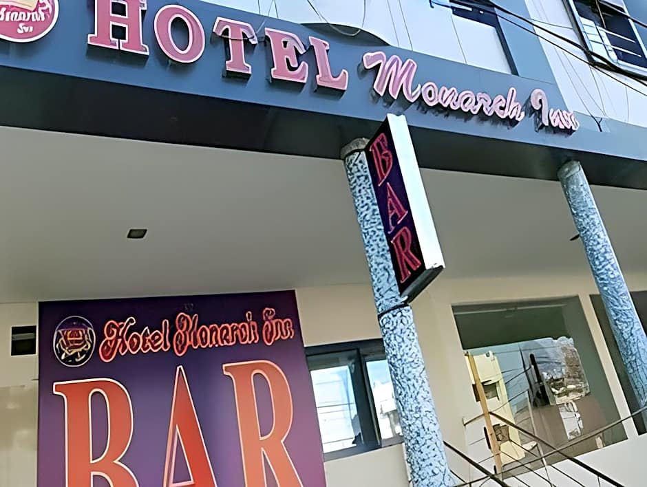 Hotel Monarch Inn Lucknow